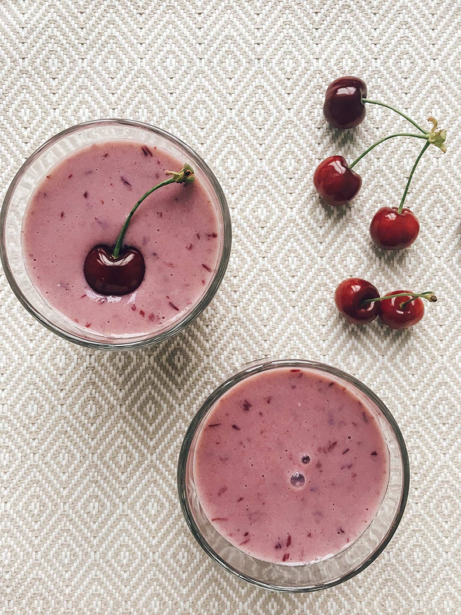 Charming-cherry-smoothie-2